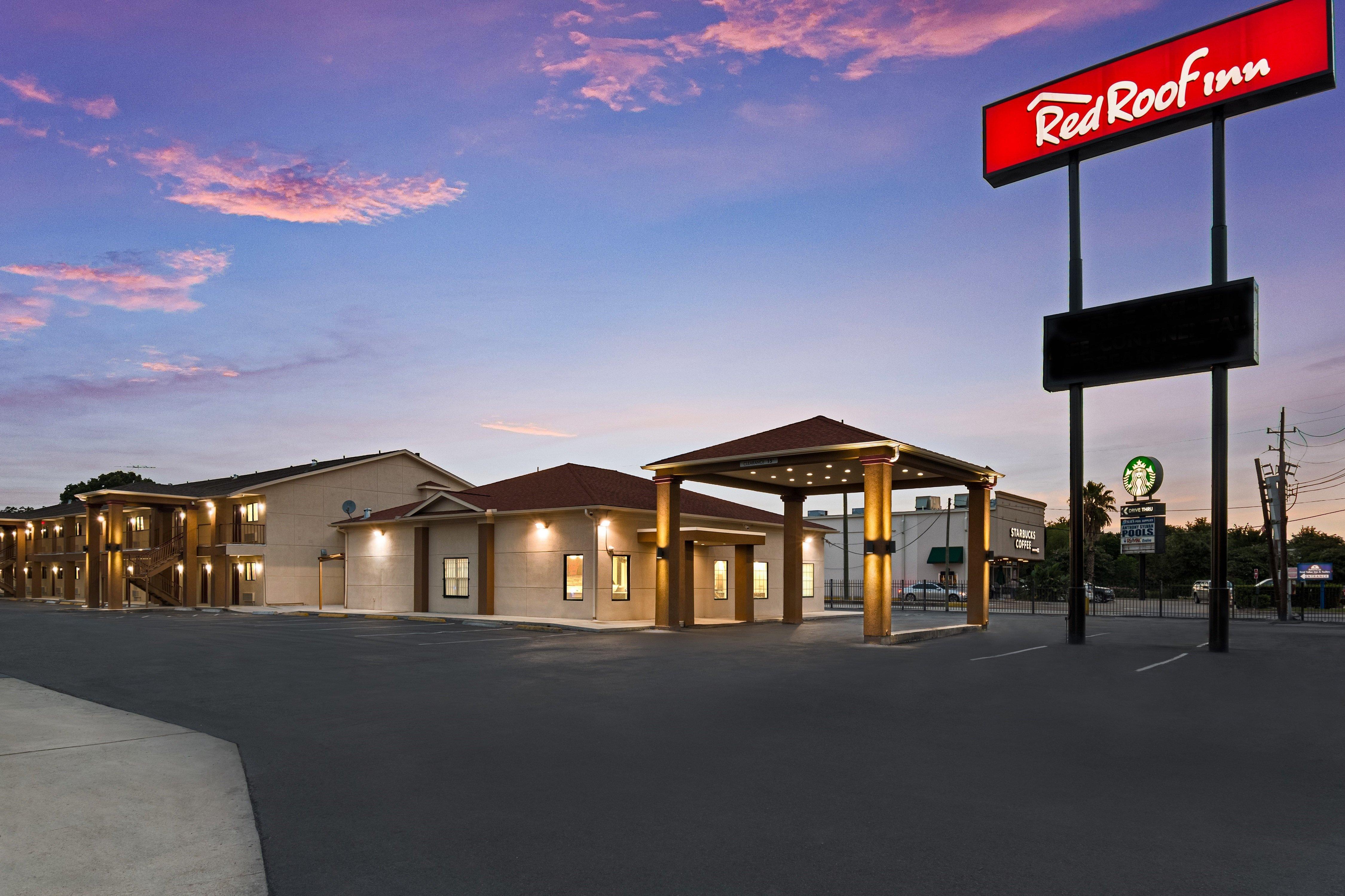 Red Roof Inn Houston - Spring North Exterior foto